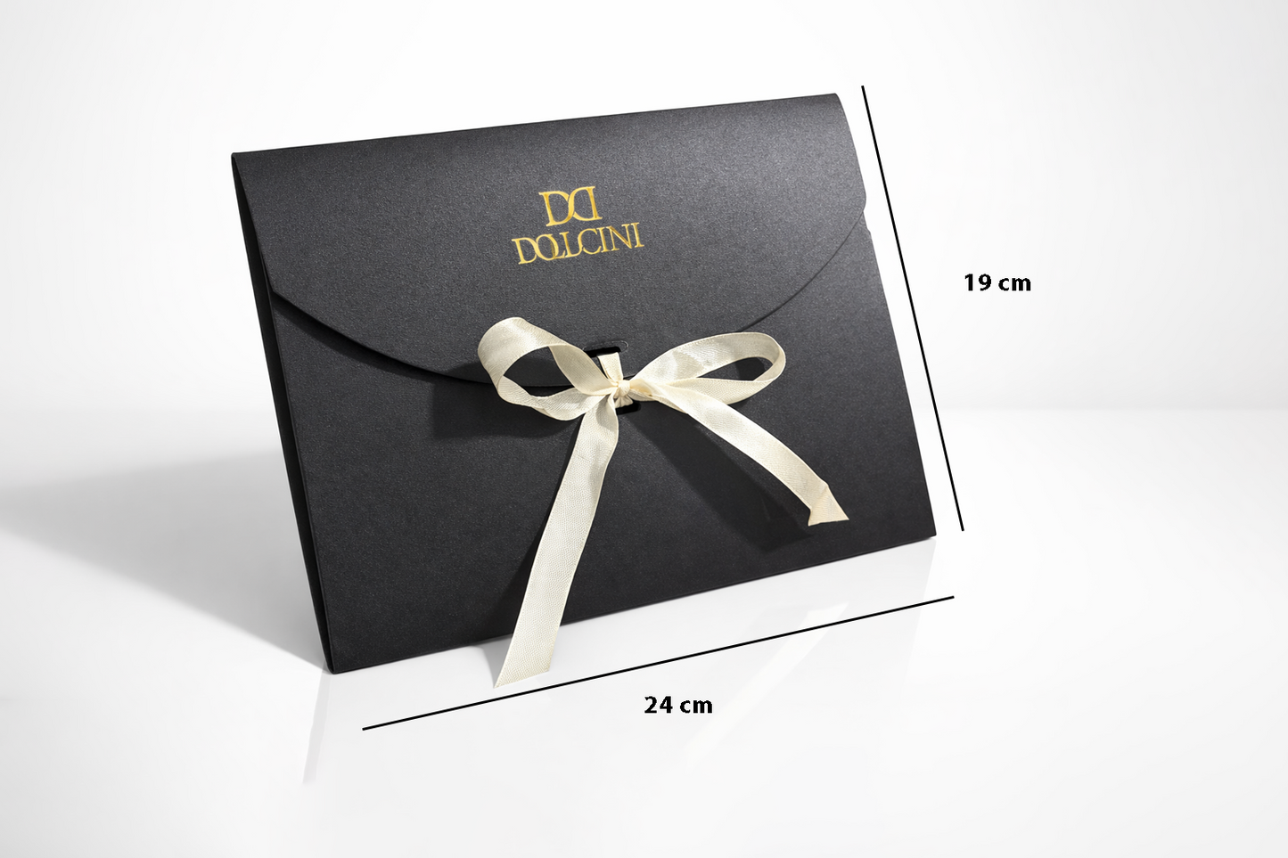 Dollcini, Női Szatén Kendő – Paisley Mintás 70×70 cm