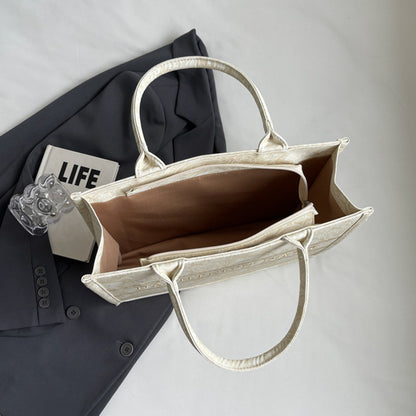 Dollcini Mintás Női Totebag – Nagyméretű Válltáska