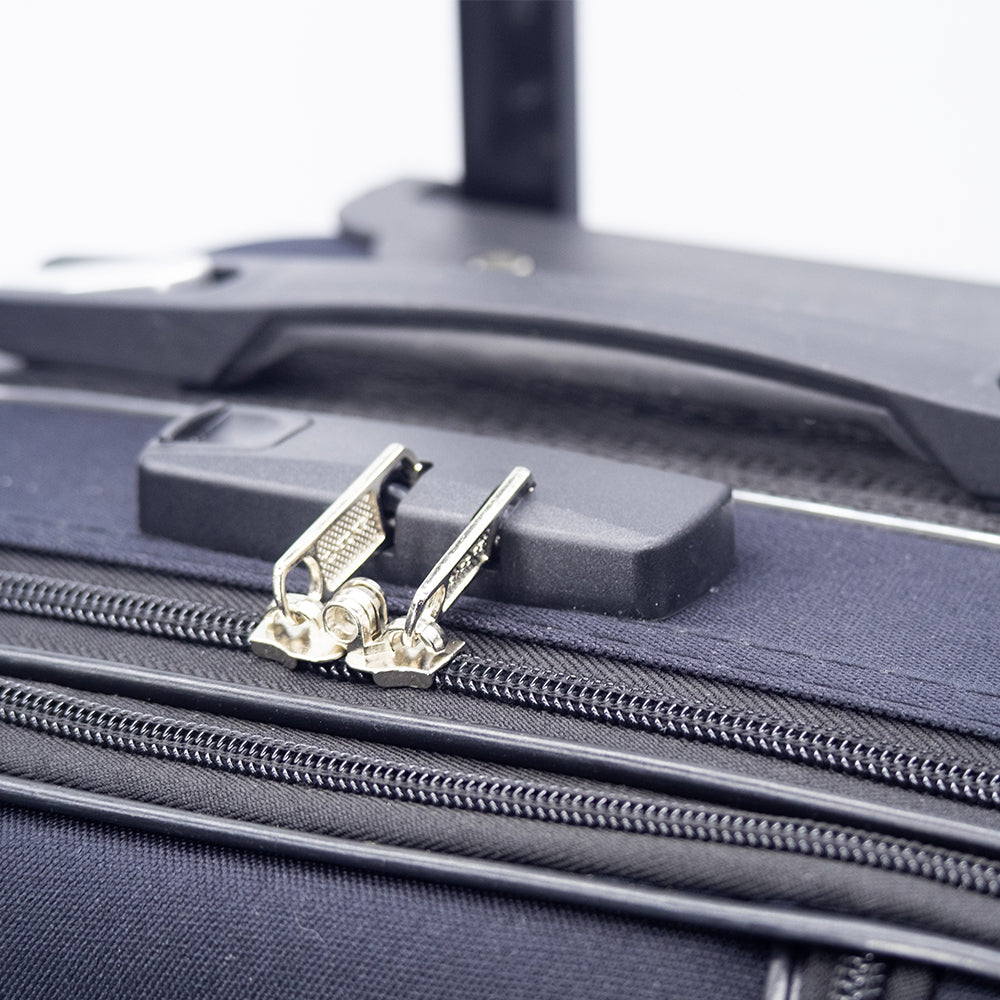 Dollcini Puhafedeles Bőrönd – 4 Kerekes, Bővíthető, Külön vagy Szettben