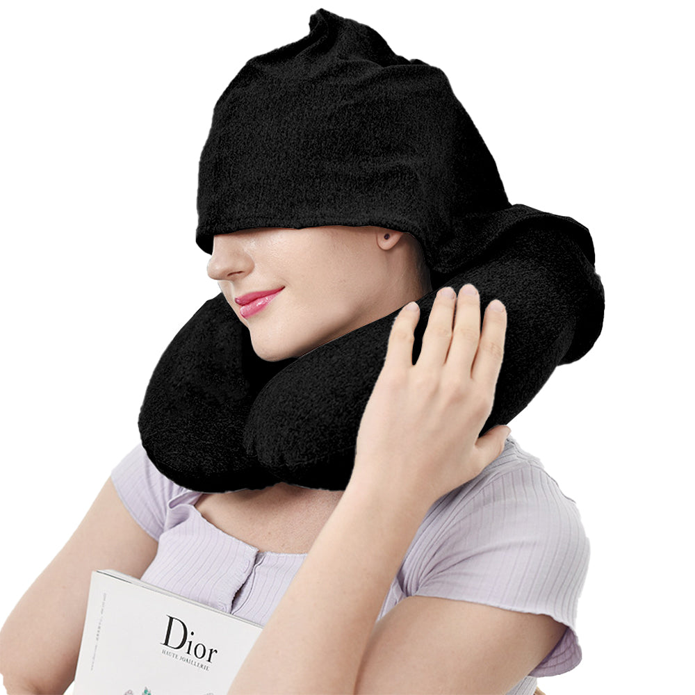 Dollcini Otthon Utazó Nyakpárna Sapkával – Fekete